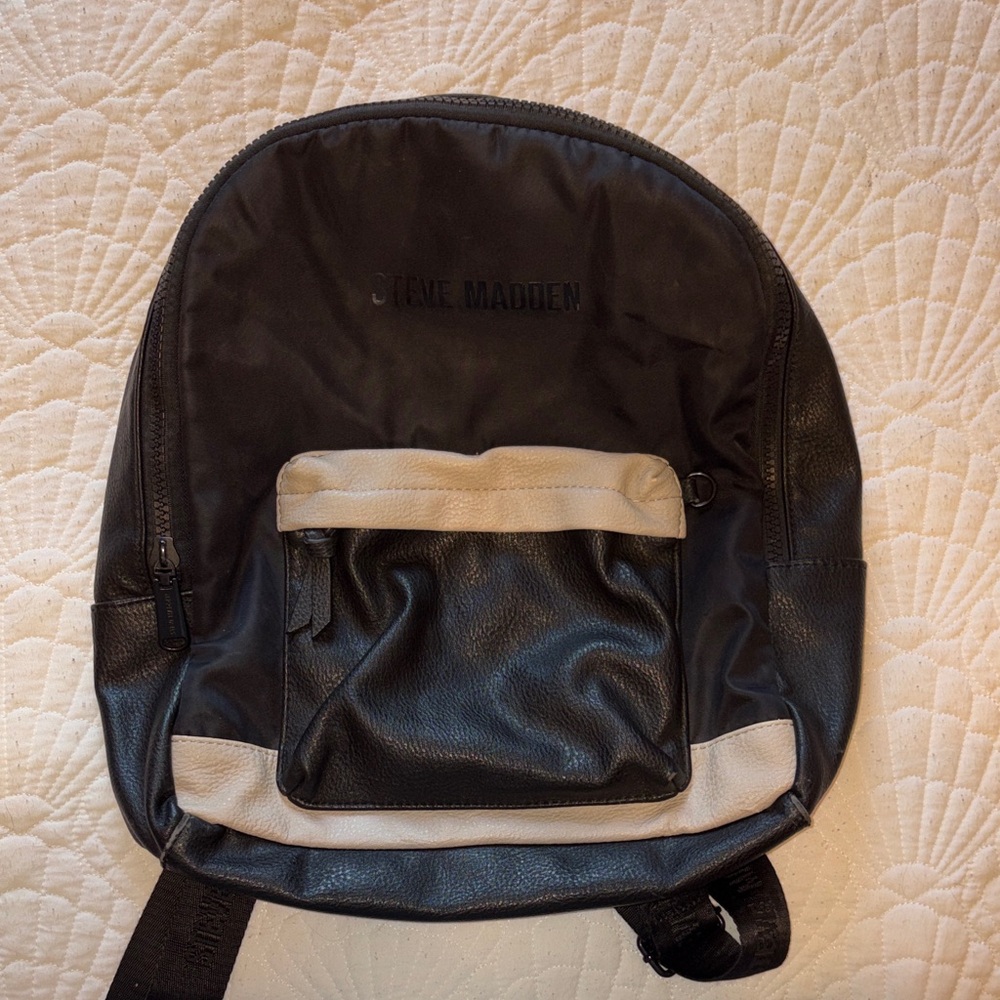 Steve Madden Men's Backpack in Black and Tan